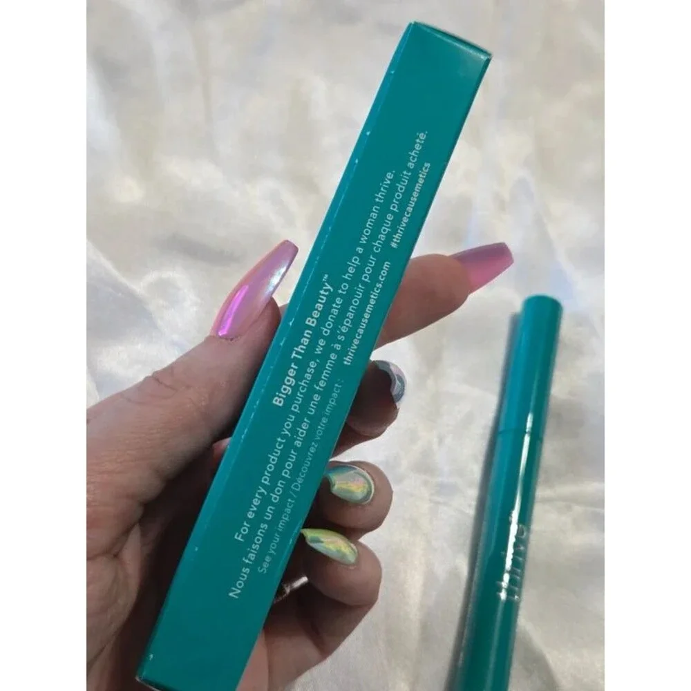 Thrive Brilliant Eye Brightener Stick - Pili (cool gold shimmer)